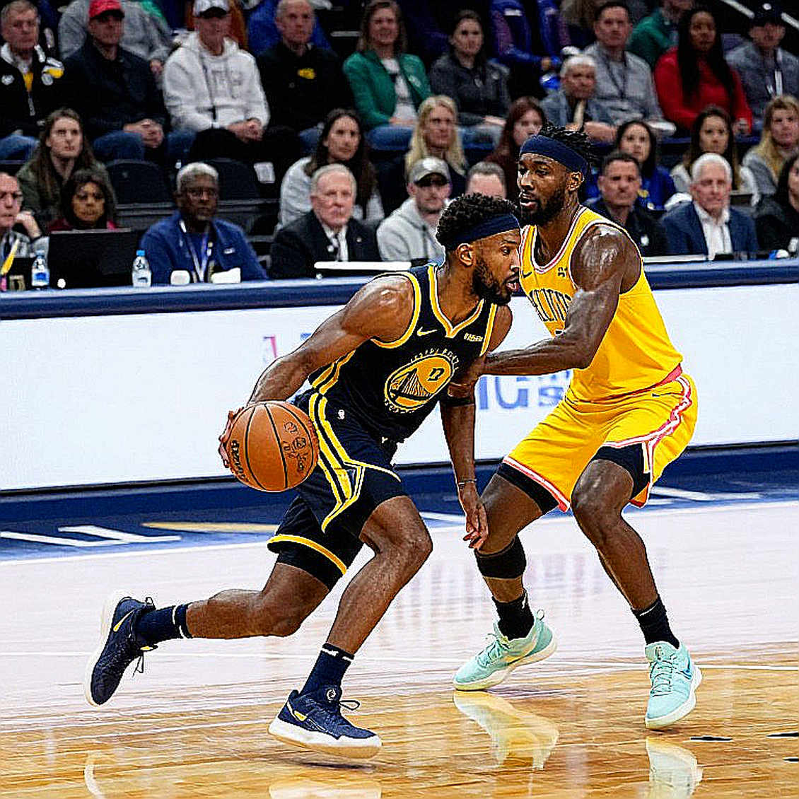Kawhi Leonard và bài học về báo cáo chấn thương không ai đọc: Khi dữ liệu đúng bị chôn vùi trong một tài liệu 40 trang