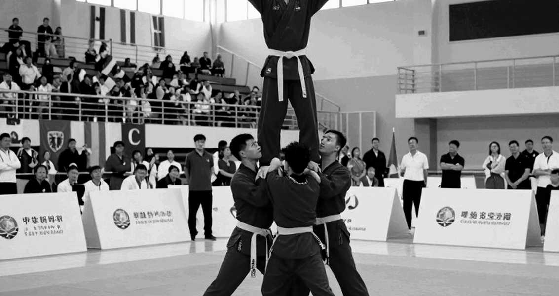 Tactical Analysis in Martial Arts - Insufficient Data Tactical Analysis in Martial Arts - Insufficient Data