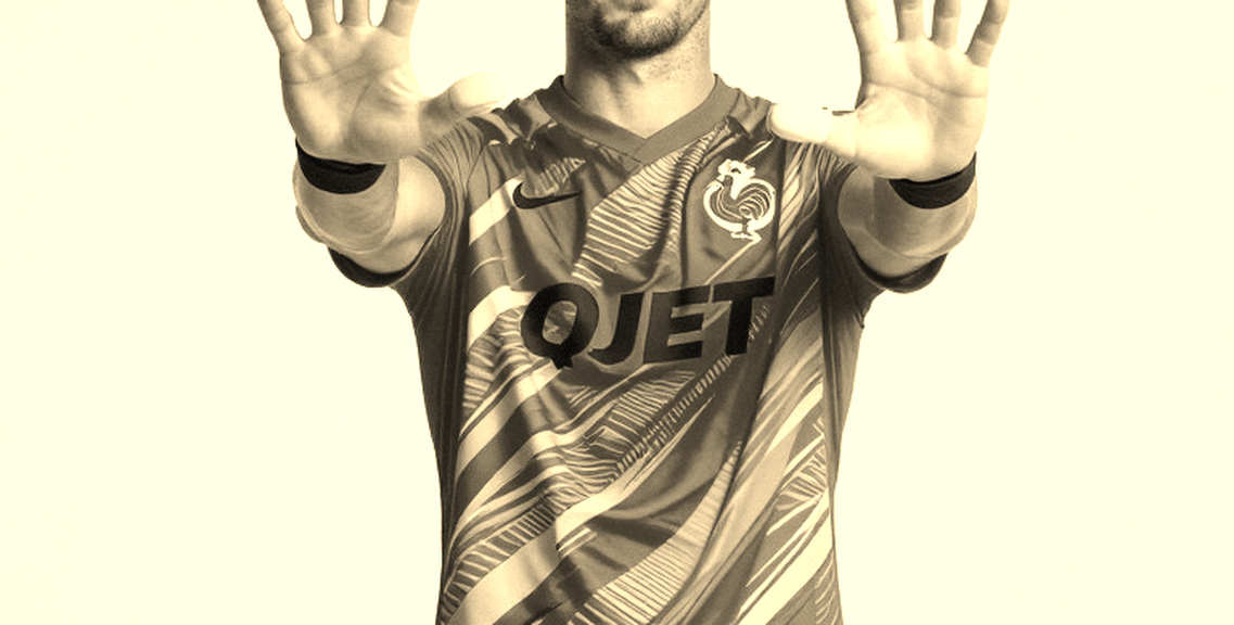 Antalyaspor và cuộc gọi 2 giờ sáng: Hợp đồng bóng ma của một đội bóng hạng hai Antalyaspor và cuộc gọi 2 giờ sáng: Hợp đồng bóng ma của một đội bóng hạng hai