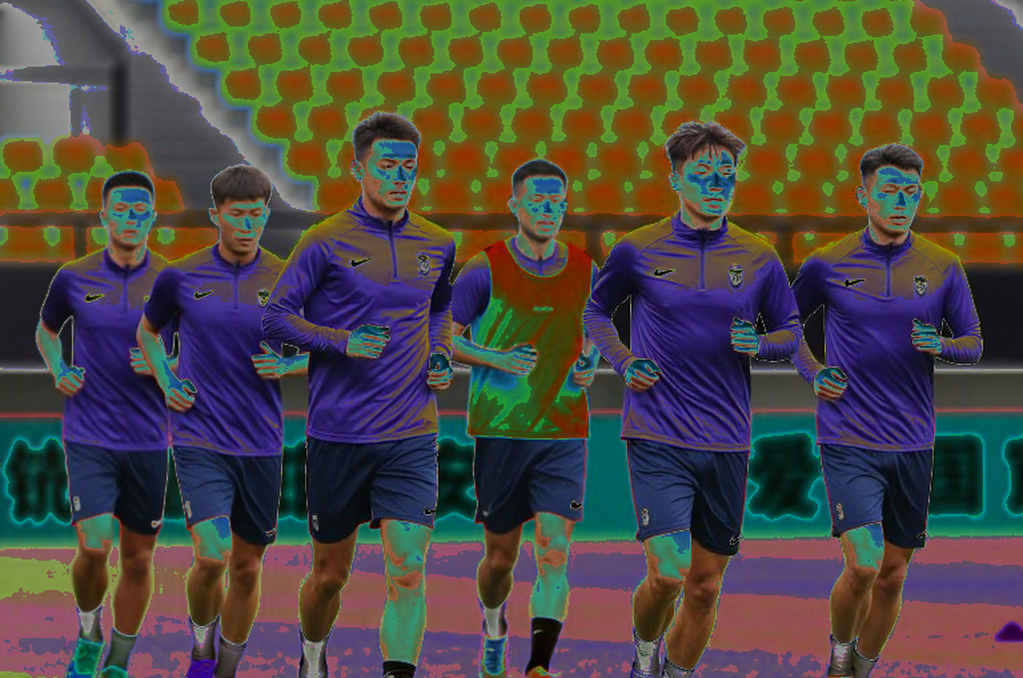 Thailand Reads Vietnam Without Xuan Son: One Match, Two Readings