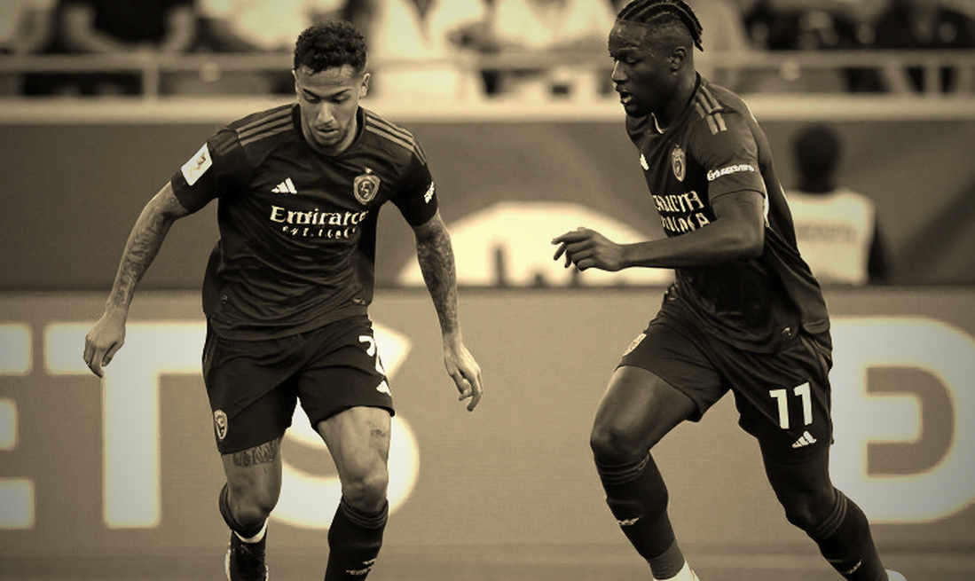 Dinh Bac and the First Captain's Armband: When a Historic Moment Is Written with the Heart Dinh Bac and the First Captain's Armband: When a Historic Moment Is Written with the Heart