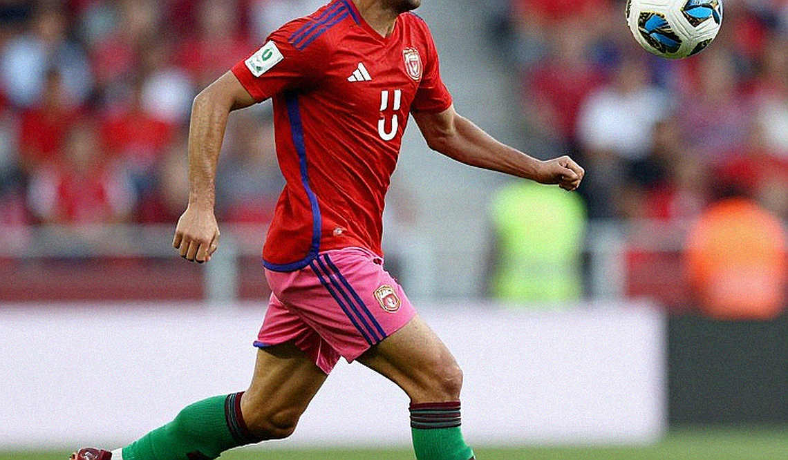USA beat Chile 4-2 ahead of clash with Mexico in decisive derby USA beat Chile 4-2 ahead of clash with Mexico in decisive derby