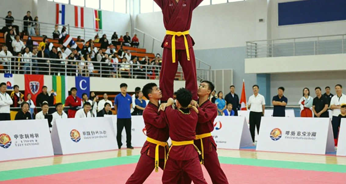 Sal Everett: Từ trợ lý riêng của Dana White đến hợp đồng UFC — khi đường ống tài năng tự mở cửa cho người trong nhà