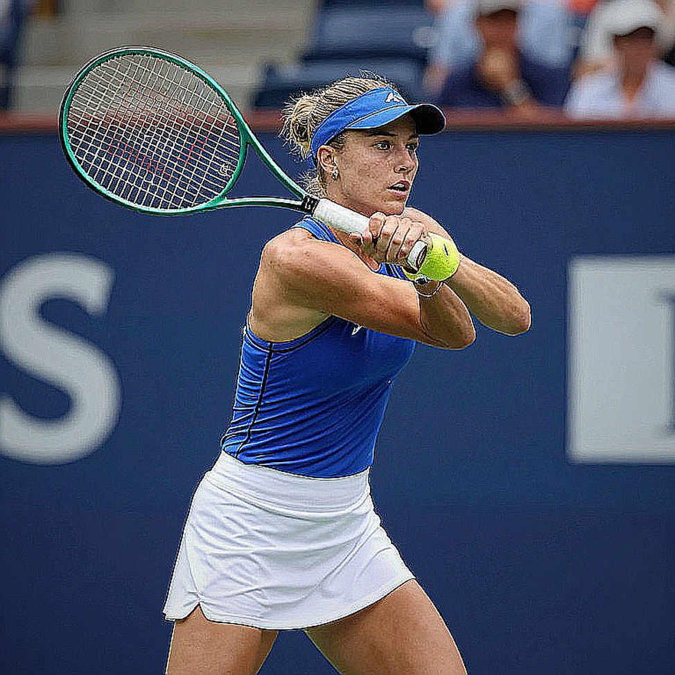 Tennis Enters the Era of Machine Verdicts: When Humans Must Learn to Trust an Invisible System Tennis Enters the Era of Machine Verdicts: When Humans Must Learn to Trust an Invisible System