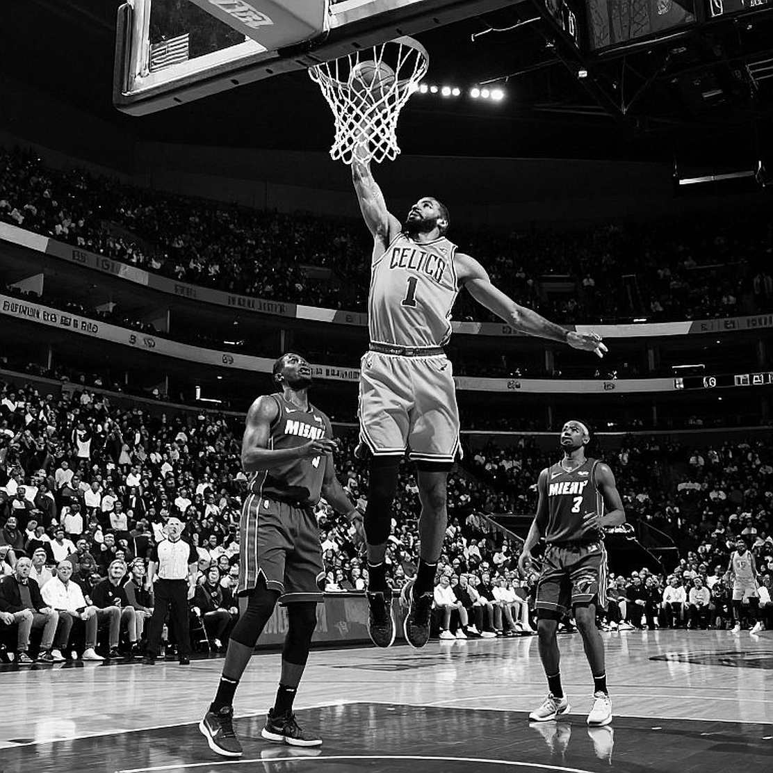 Kawhi Leonard, khoản trade bonus 7,4 triệu USD và lỗ hổng trong sổ sách NBA Kawhi Leonard, khoản trade bonus 7,4 triệu USD và lỗ hổng trong sổ sách NBA