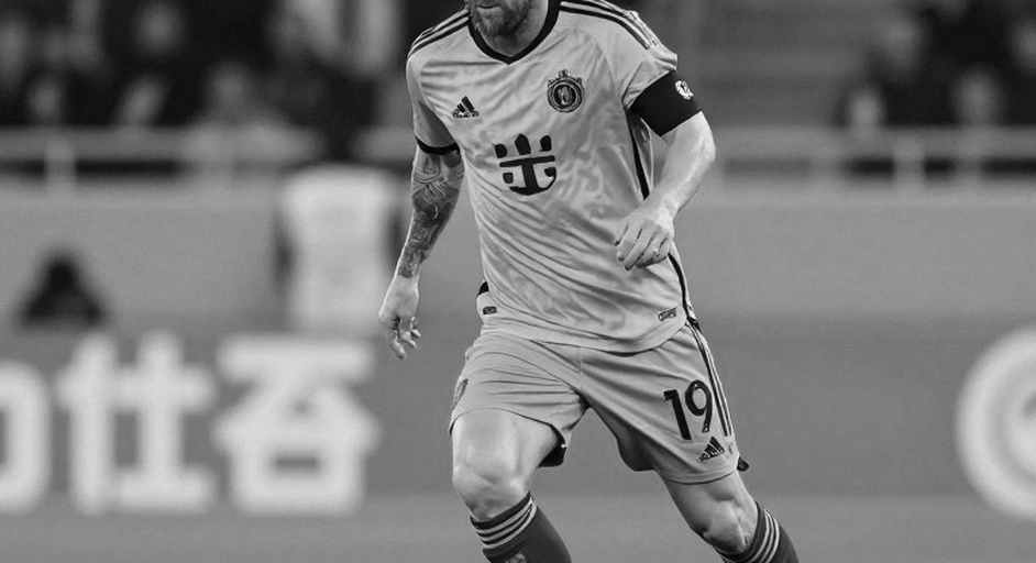 Doan Van Hau's Four-Match Ban: A Club-Level Sanction That Does Not Close the National Team Door Doan Van Hau's Four-Match Ban: A Club-Level Sanction That Does Not Close the National Team Door