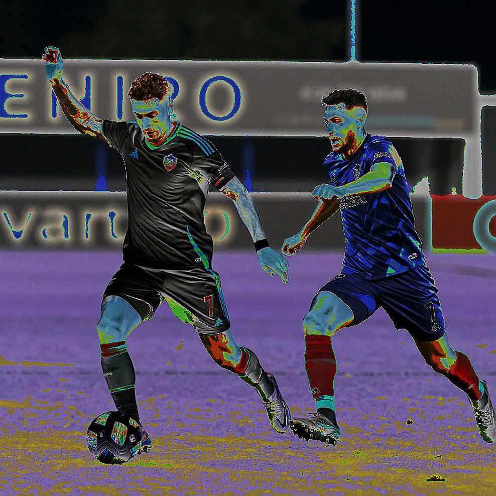 Tiếng còi không dạy được bóng đá: V-League và khoảng trống giáo dục từ lò đào tạo Tiếng còi không dạy được bóng đá: V-League và khoảng trống giáo dục từ lò đào tạo